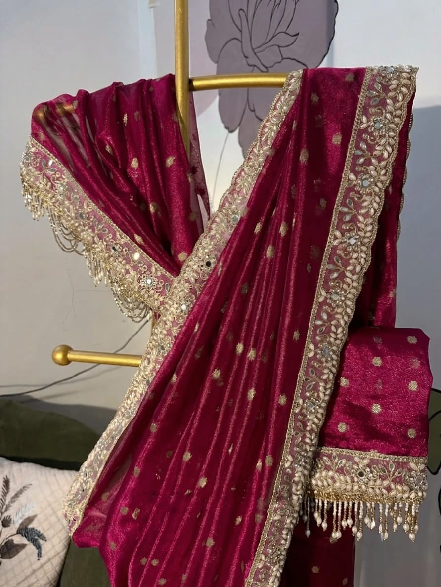 EXQUISITE TISSUE SILK SAREE