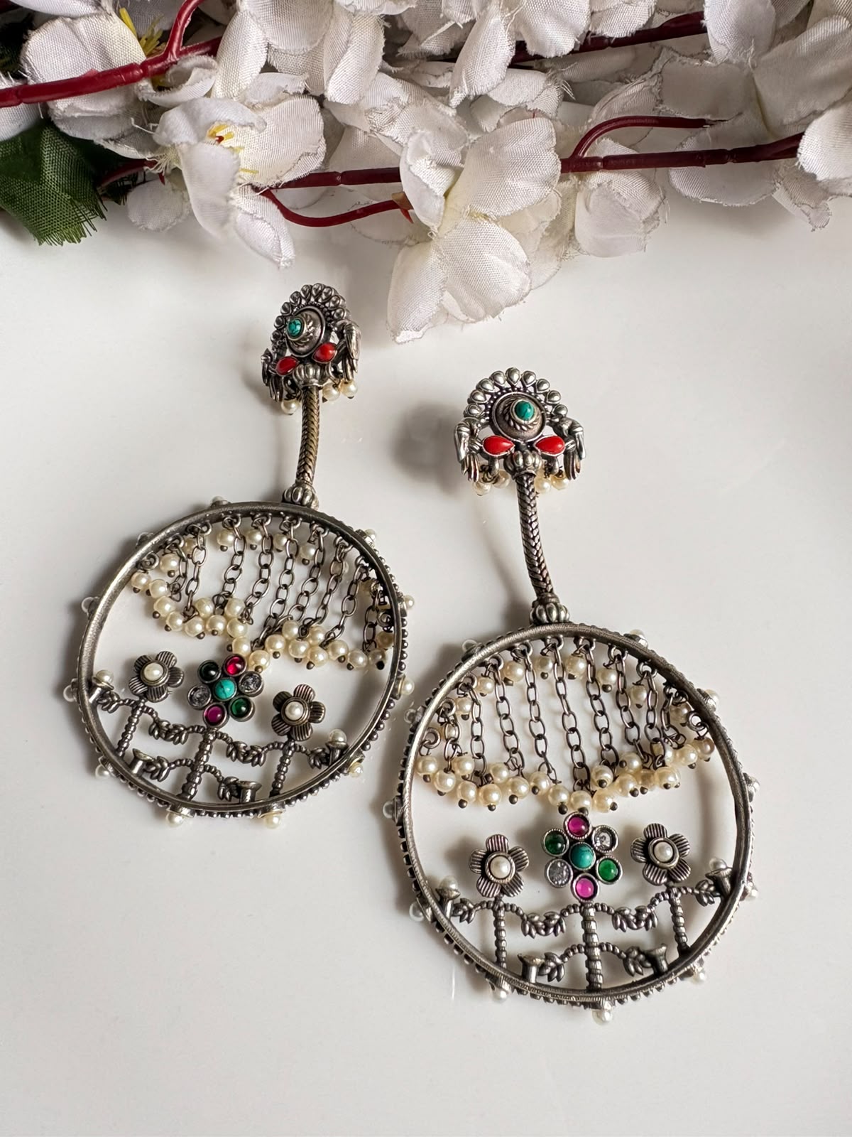 SILVER LOOK ALIKE STATEMENT EARRING