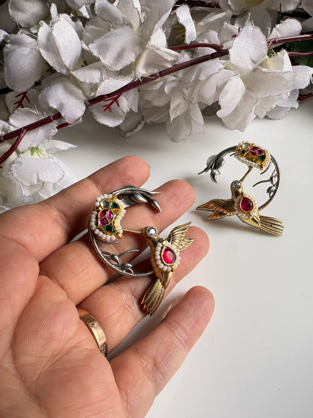 KUNDAL DUAL-TONE BIRD EARRING
