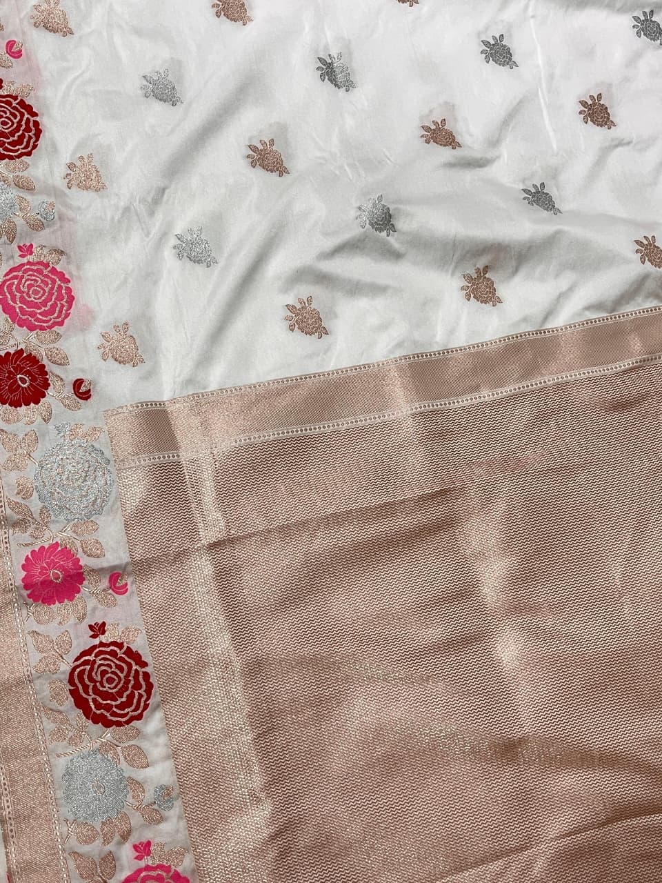 Banarasi Handloom Mashru Silk Saree (with Meenakari Floral Border)