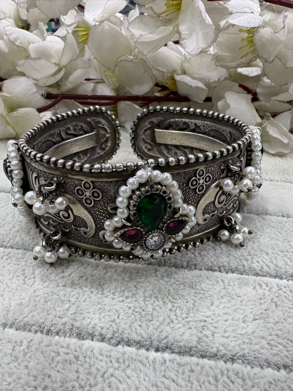 Pearl Stone Statement Kada